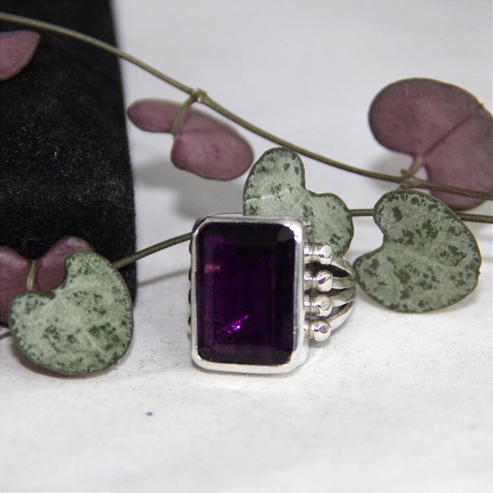 Roie Jaque Navajo Sterling Silver Amethyst Ring Emerald Cut Size 8 Signed